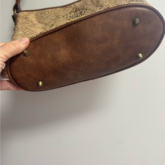 Montana West - Picture 5 of 5